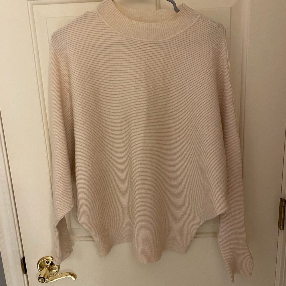 Slouchy Cream Sweater, M
